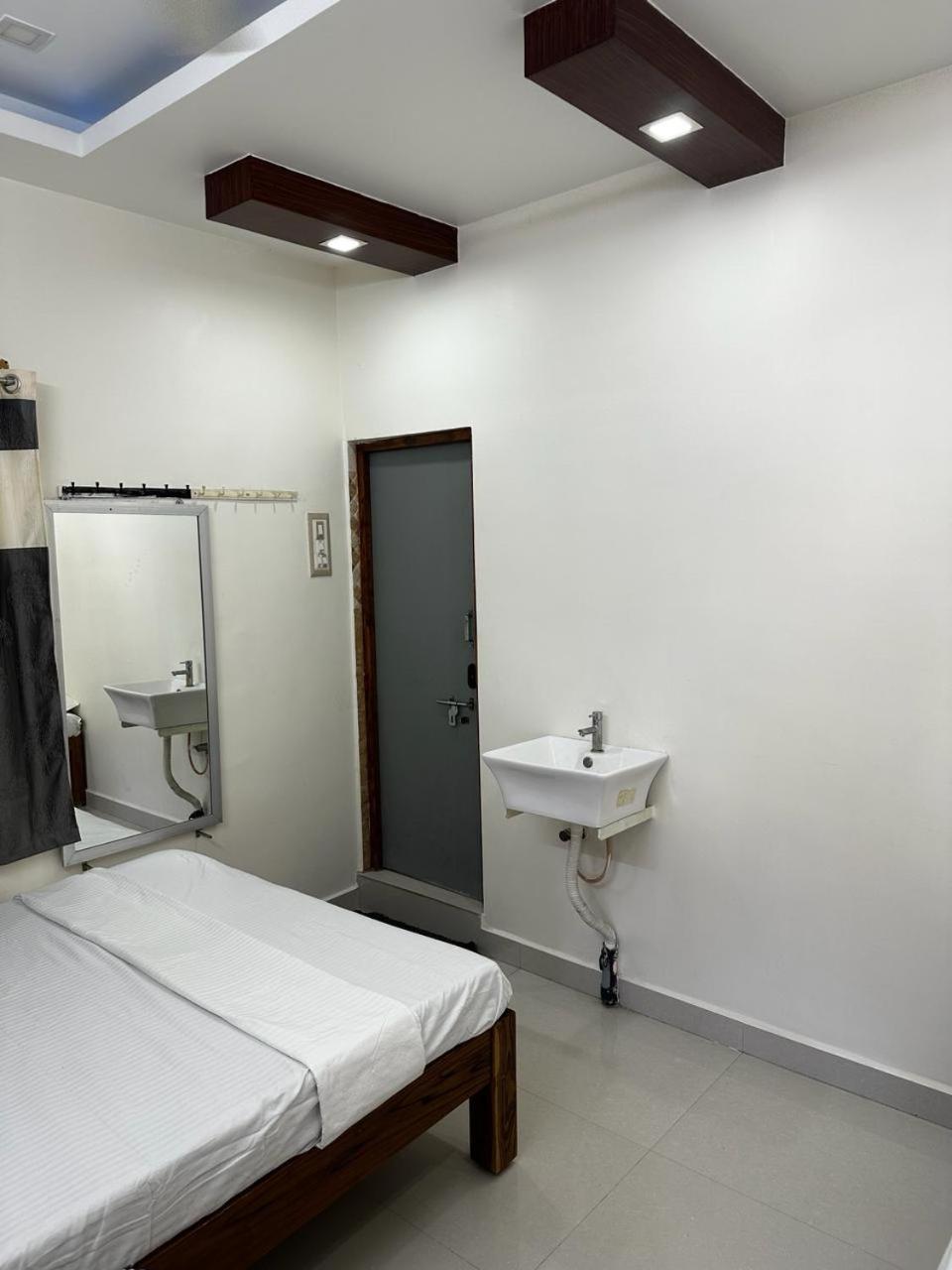 Temple View Home Stay Tiruvannāmalai Dış mekan fotoğraf