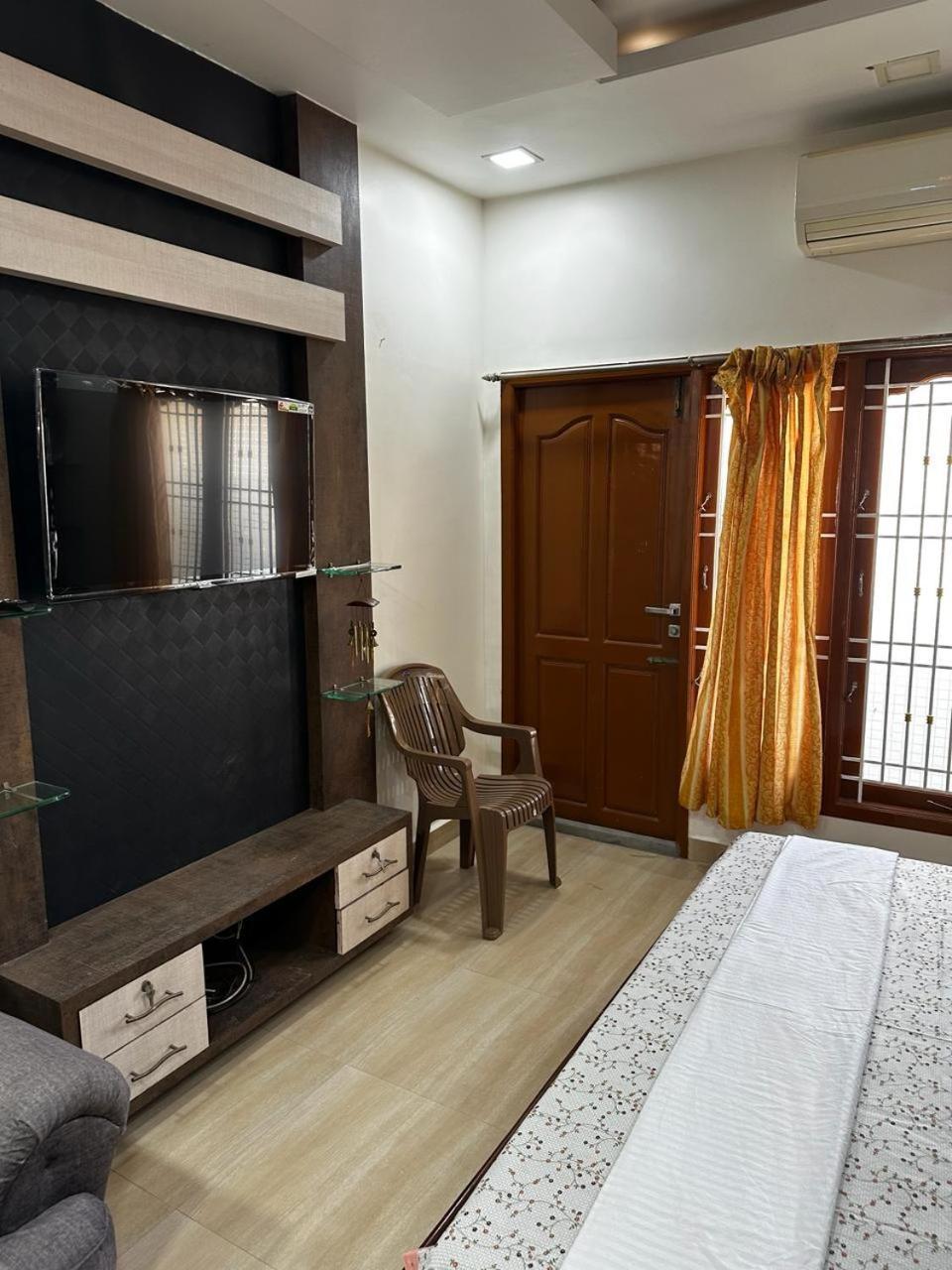 Temple View Home Stay Tiruvannāmalai Dış mekan fotoğraf